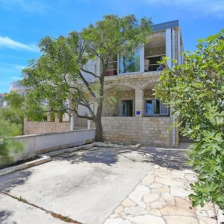 Apartment Ivan Vir
