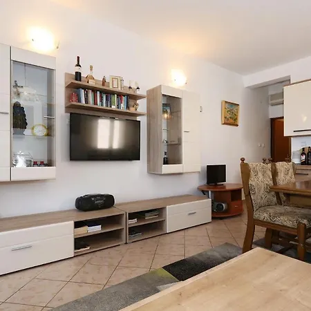Apartment Ivan